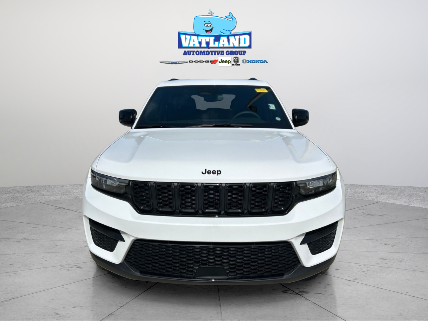 Certified Used 2024 White Jeep Altitude image 8