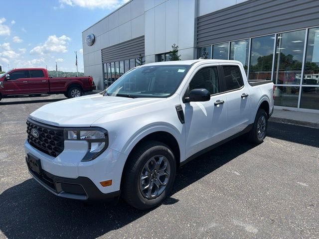 New 2026 Space White Metallic Ford XLT image 30