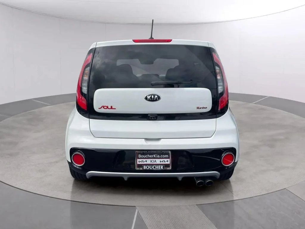 Certified Used 2019 Clear White Kia Exclaim image 4