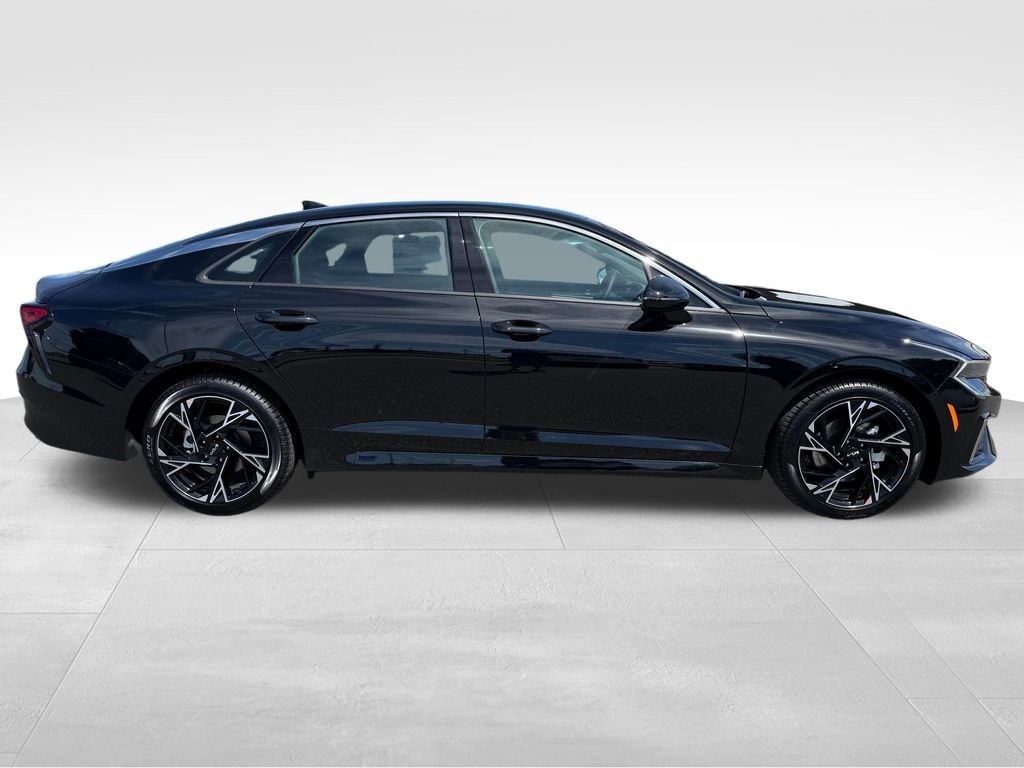 New 2026 Aurora Black Pearl Kia GT-Line FWD image 8