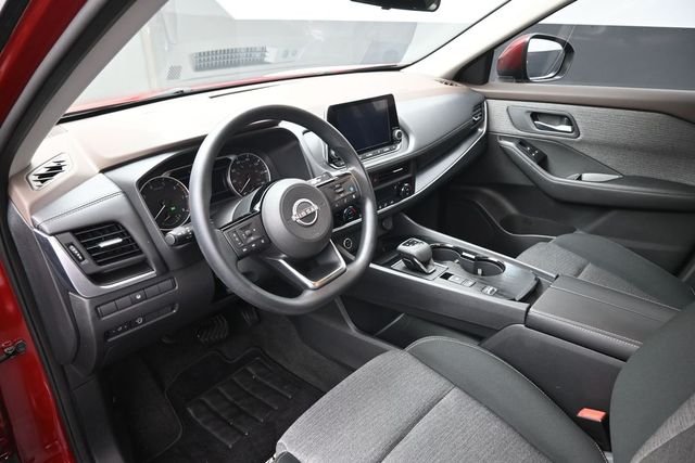 Used 2023 Red Nissan SV image 18