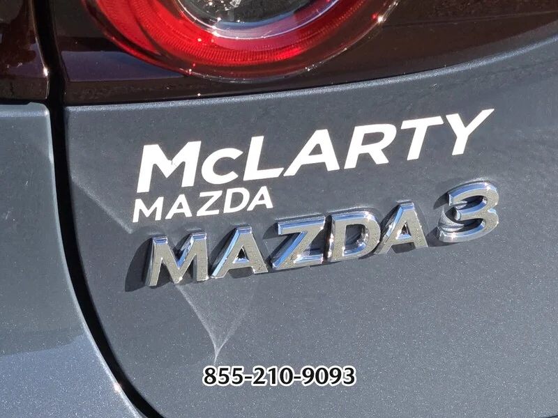 2026 Mazda Mazda3 Premium - Photo 11