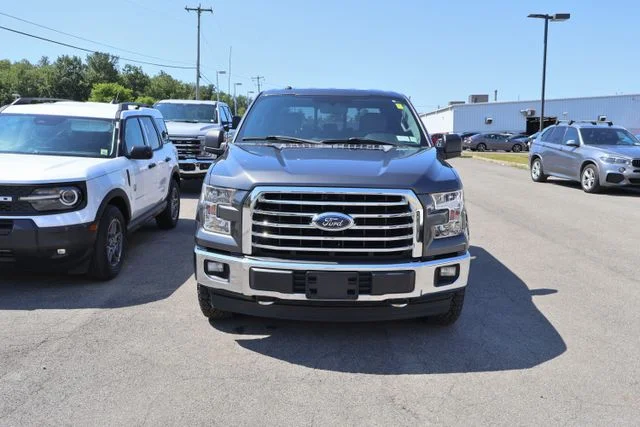 Used 2017 Gray Ford XLT image 3