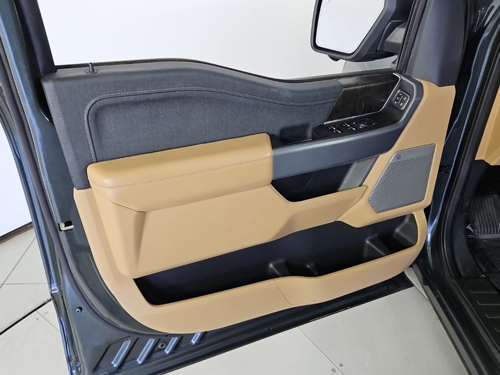 2021 Ford F-150 Lariat - Photo 12