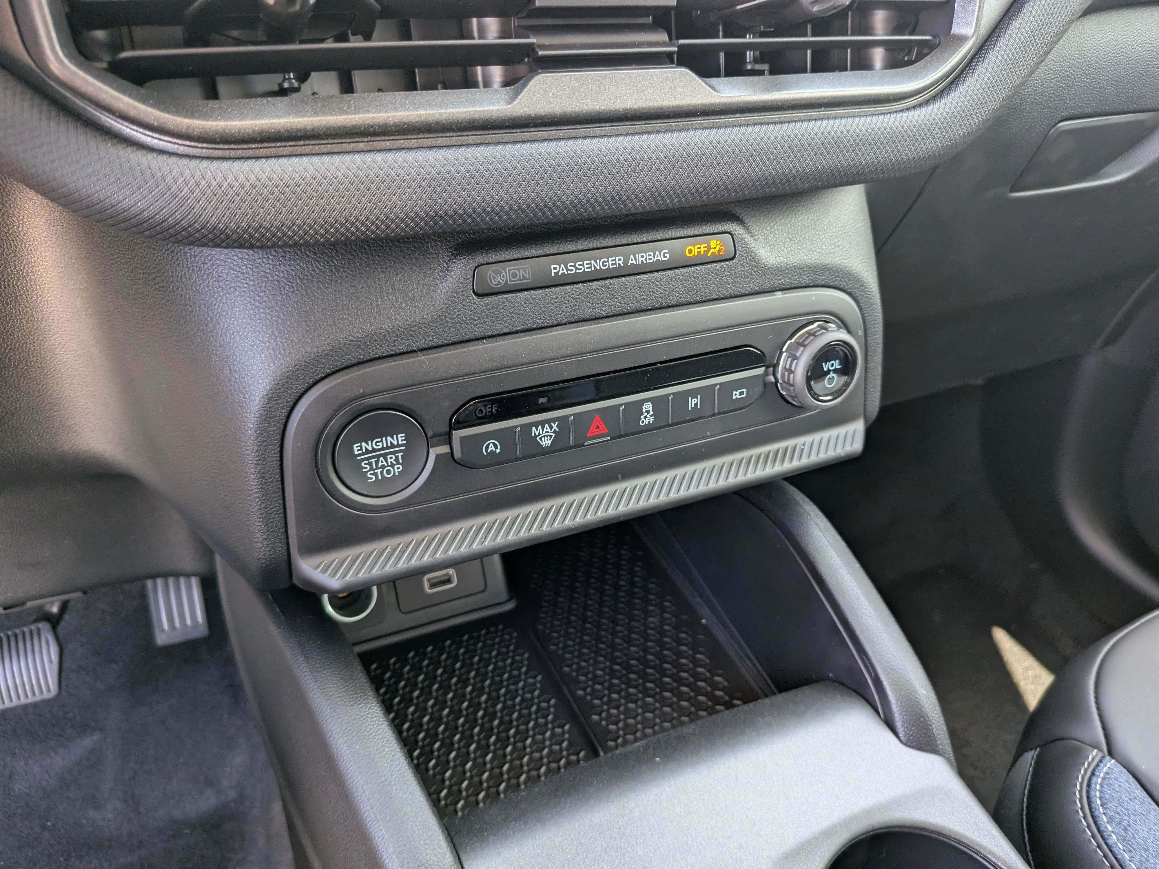 New 2026 Velocity Blue Metallic Ford Outer Banks® image 25
