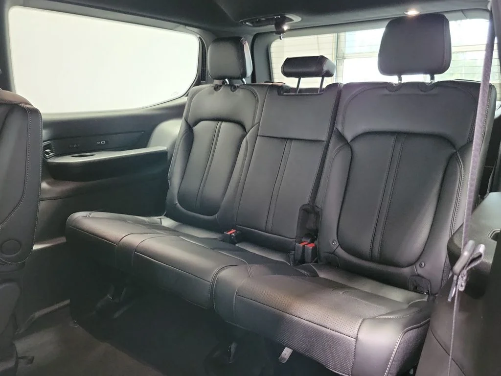 New 2026 Steel Blue Exterior Paint Jeep Limited Altitude image 9
