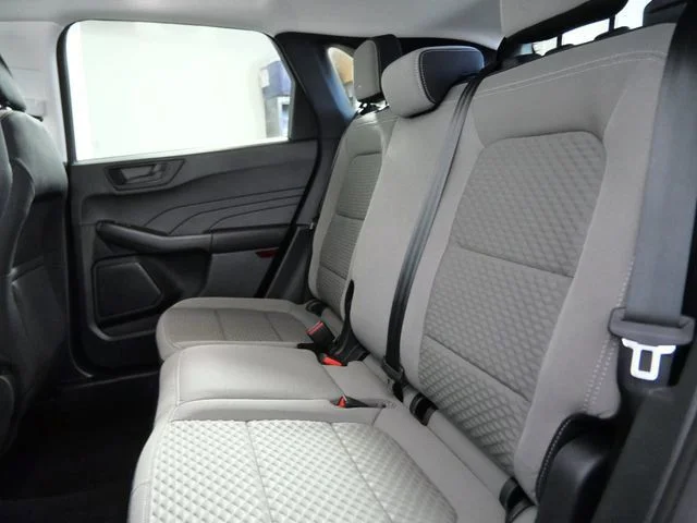 Certified Used 2022 Red Ford SE image 15