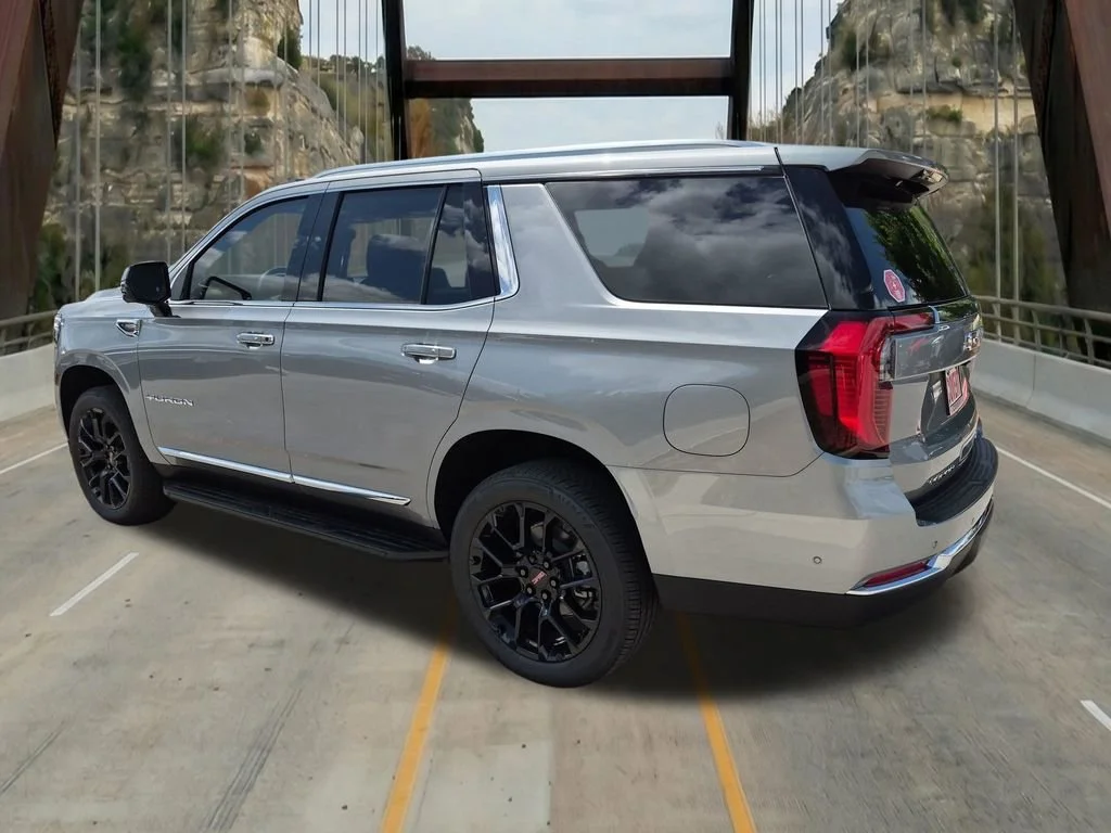 New 2026 Sterling Metallic GMC Elevation image 7