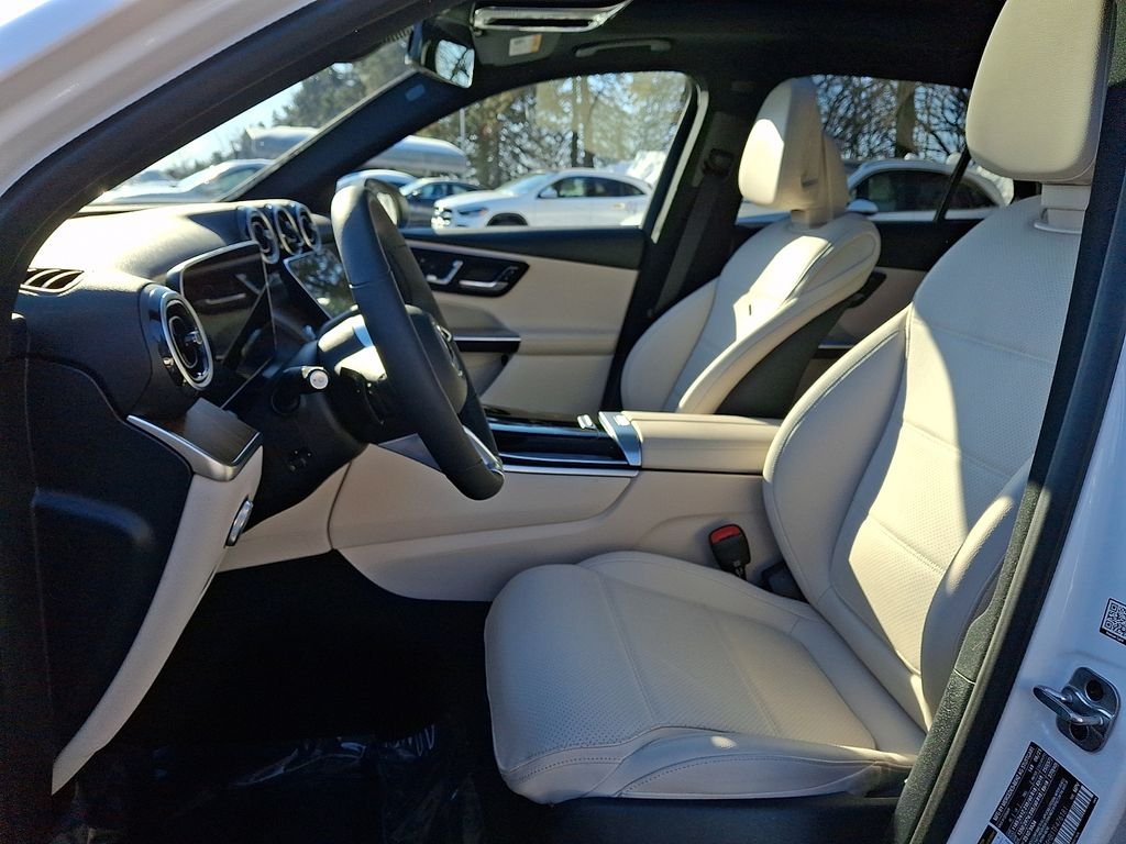 Certified Used 2026 White Mercedes-Benz GLC 300 image 13