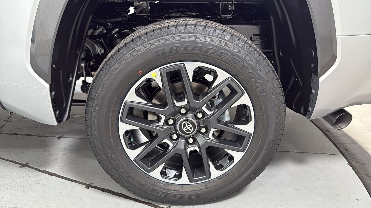 2026 Toyota Tundra Limited - Photo 23