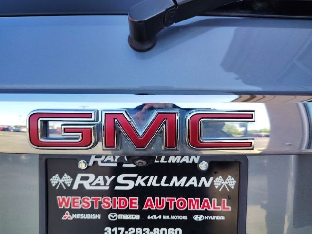 Used 2021 Gray GMC SLT image 34