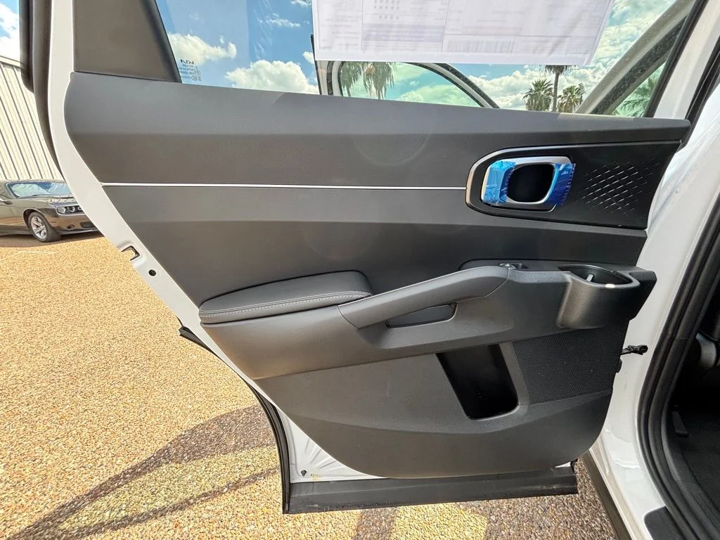 New 2026 White Kia EX image 18