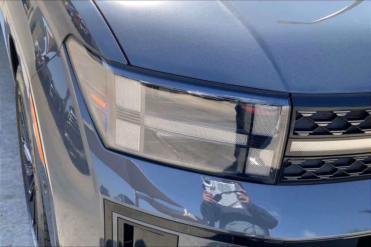 New 2026 Ecotronic Gray Hyundai Calligraphy AWD image 13