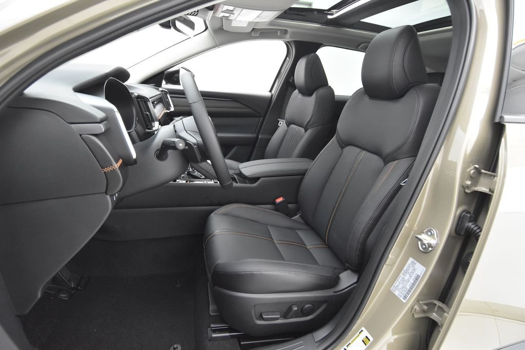 Certified Used 2025 Sand Metallic Mazda 2.5 Turbo Premium Plus Package image 21