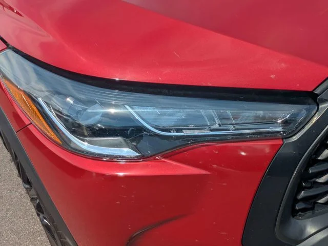 Used 2022 Red Toyota LE image 9