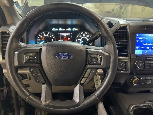 Used 2020 Black Ford XLT image 22