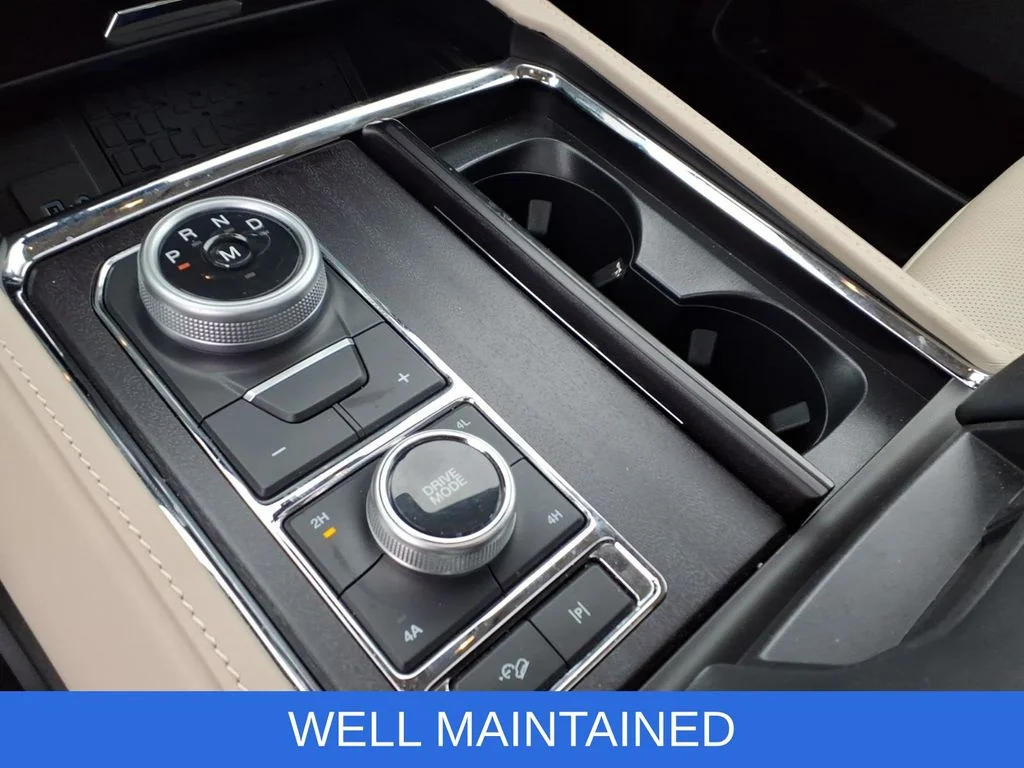 Used 2023 Black Ford Platinum image 7