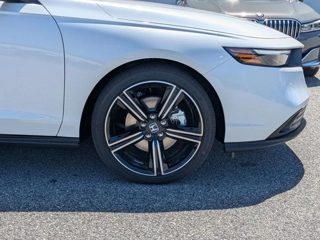 New 2026 Platinum White Pearl Honda Sport image 10