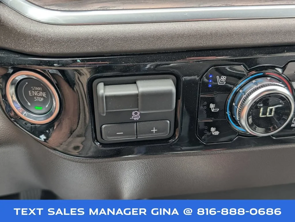 New 2026 Onyx Black GMC SLT image 31