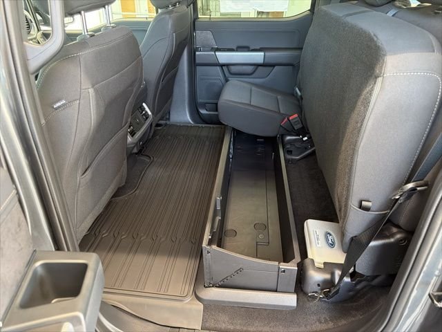 New 2026 Carbonized Gray Metallic Ford XLT image 56