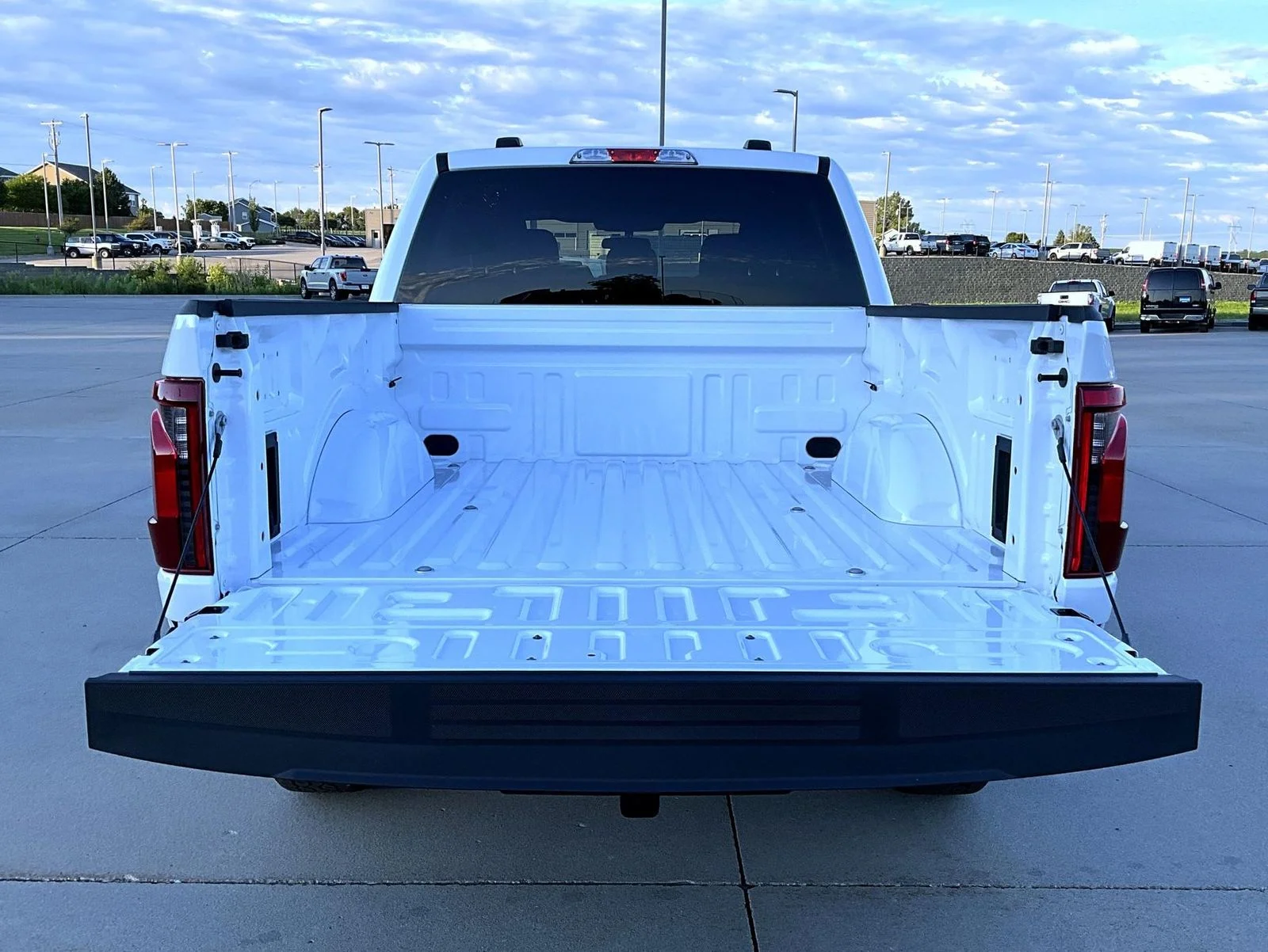 New 2026 Shelter Green Ford STX image 15