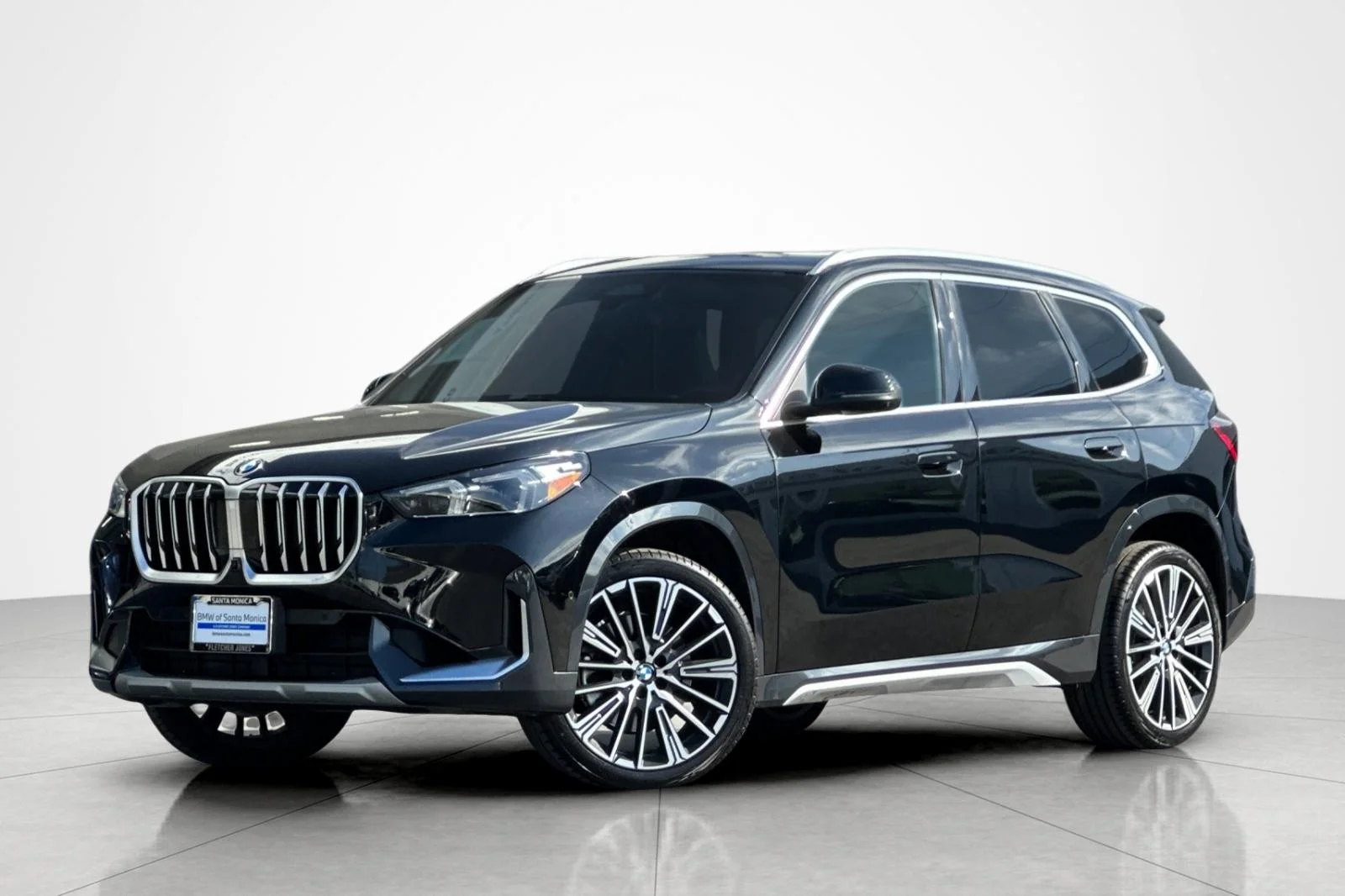 2025 BMW X1 xDrive28i's photo