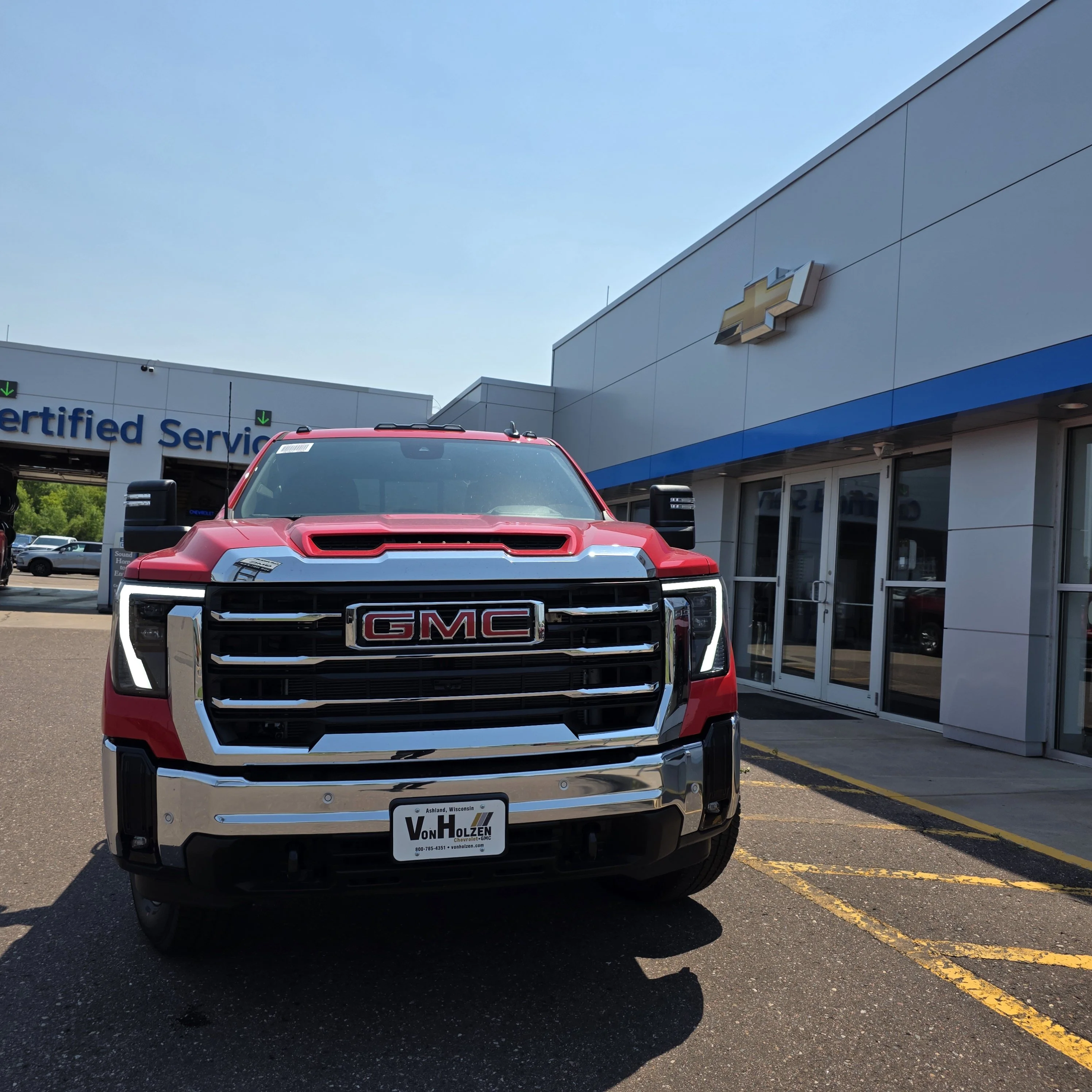 2026 GMC Sierra 3500HD SLE - Photo 5