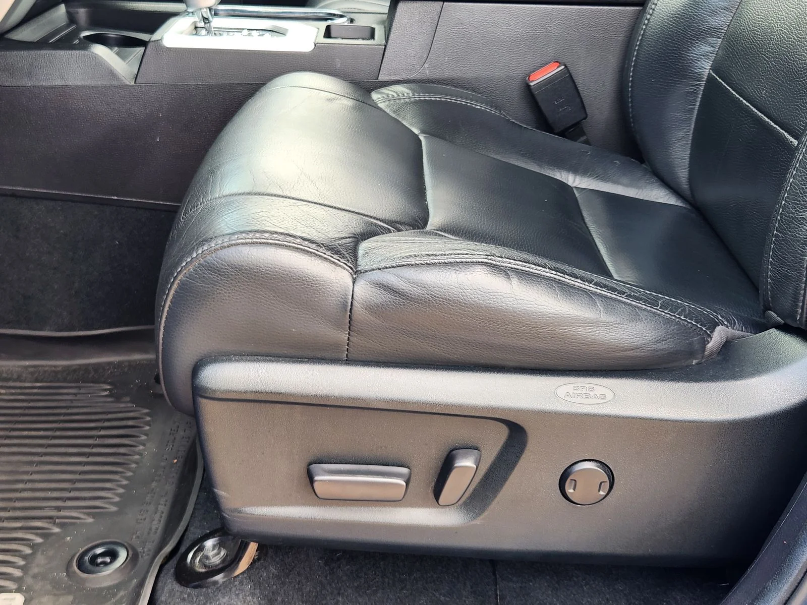 Used 2020 Blue Toyota SR5 image 23