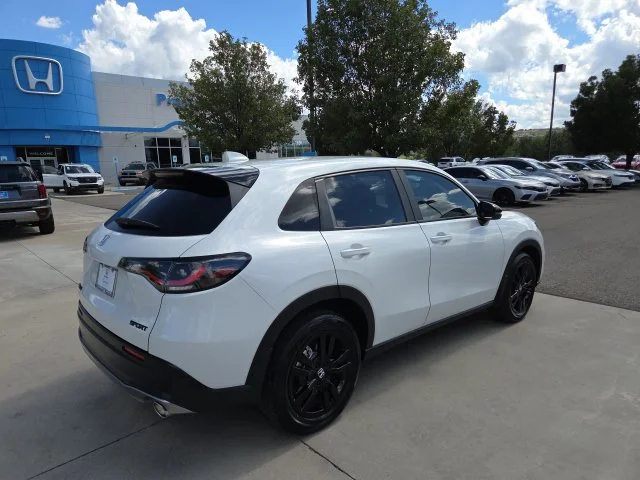 Certified Used 2026 Platinum White Pearl Honda AWD SPORT image 5