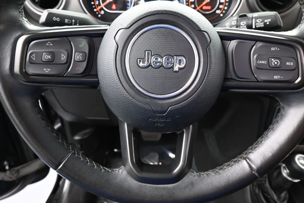 Used 2022 Black Clearcoat Jeep Unlimited Sport image 28