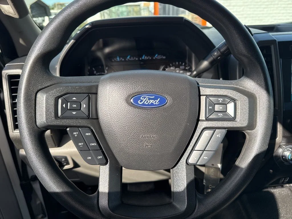Used 2019 White Ford XL image 44