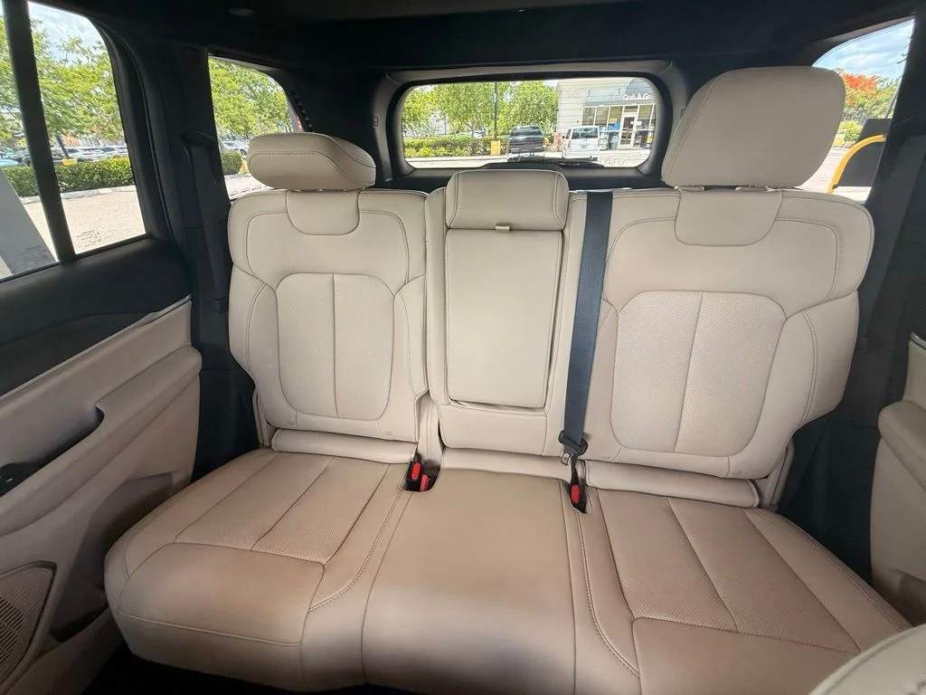 New 2026 Steel Blue Exterior Paint Jeep Limited image 24