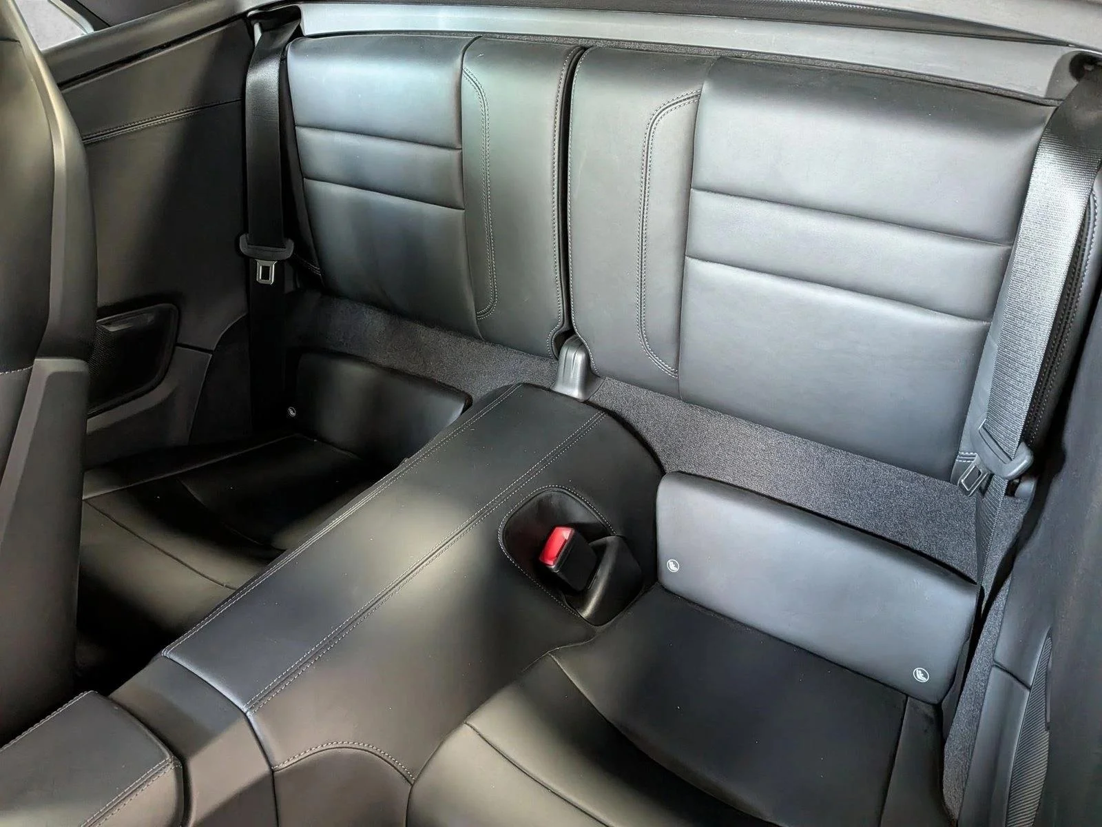 Used 2022 Black Porsche Carrera image 16