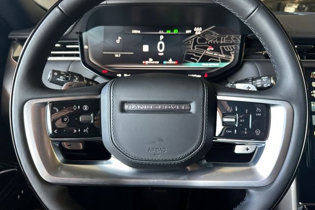 New 2026 Fuji White Land Rover SE image 22