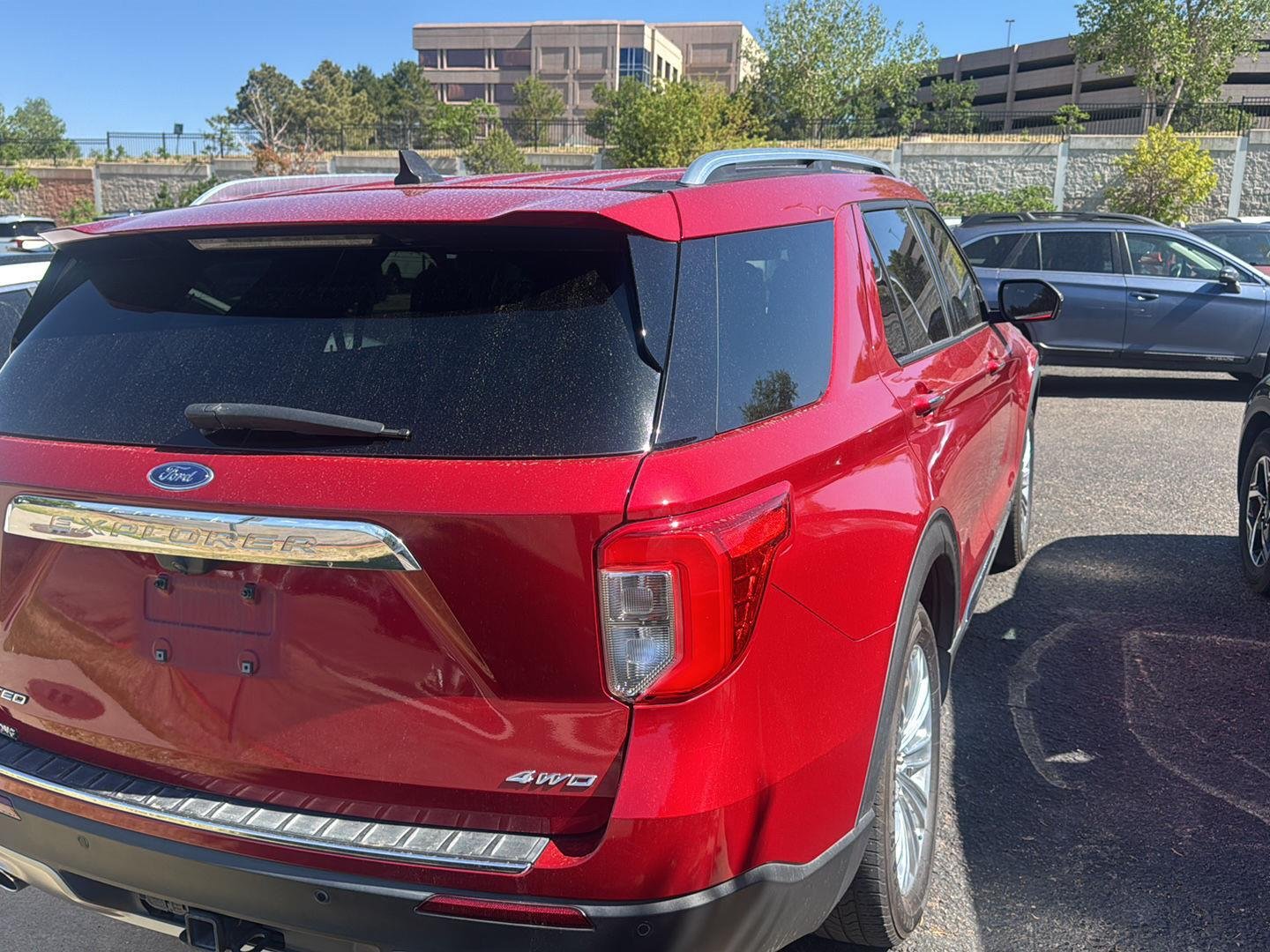 Used 2022 Rapid Red Metallic Tinted Clearcoat Ford Limited image 4