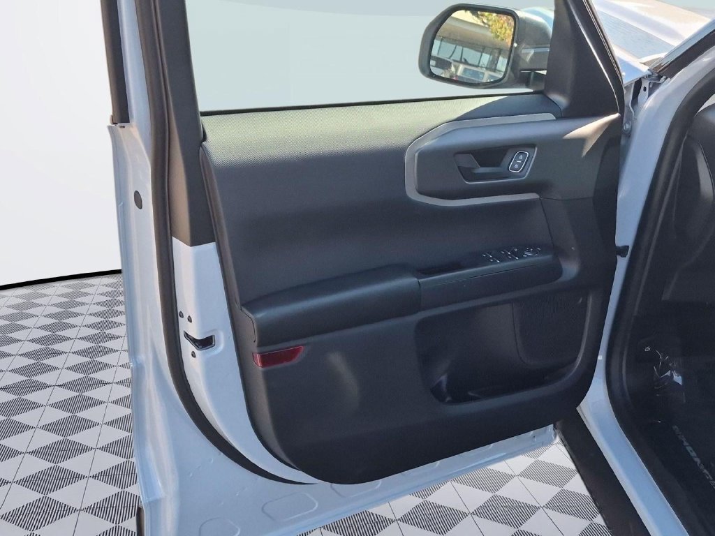 New 2026 Space White Metallic Ford Big Bend® image 38