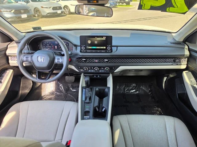 2024 Honda Accord EX - Photo 30