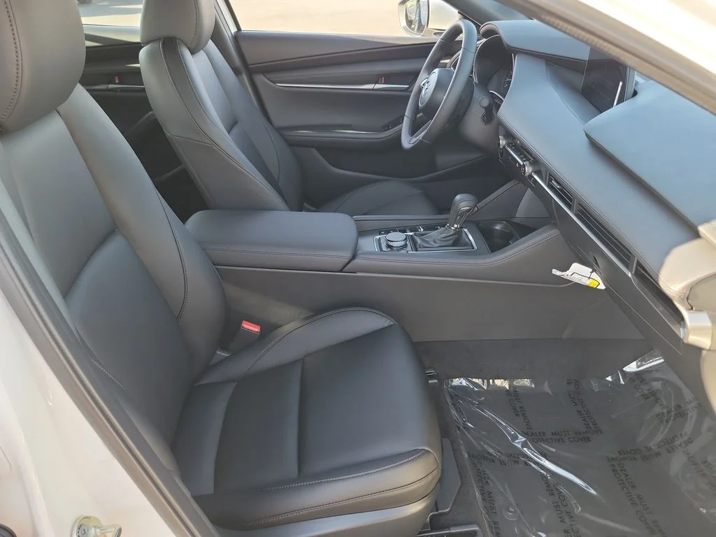 New 2026 Snowflake White Pearl Mazda 2.5 S Preferred image 16