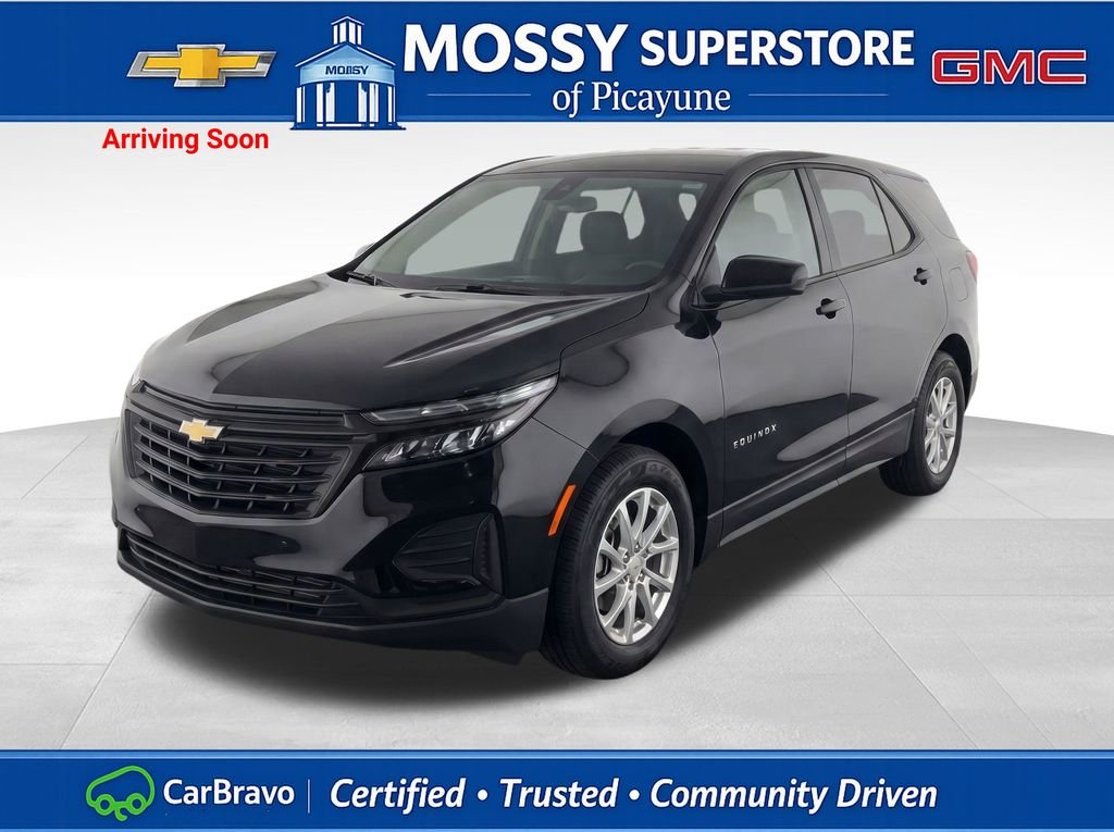 2023 Chevrolet Equinox LS's photo