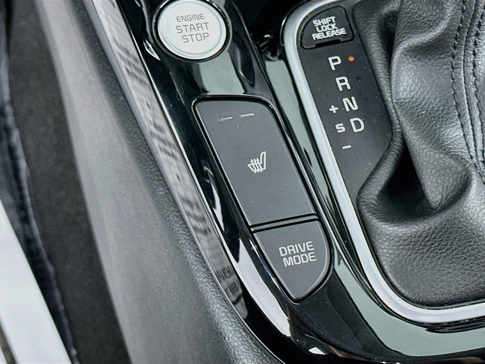 2021 Kia Soul EX - Photo 21