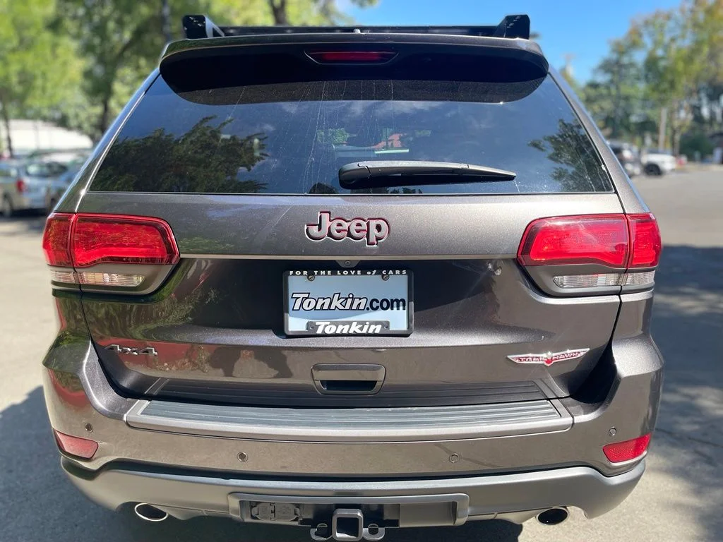 Used 2020 Granite Crystal Metallic Clearcoat Jeep Trailhawk image 5