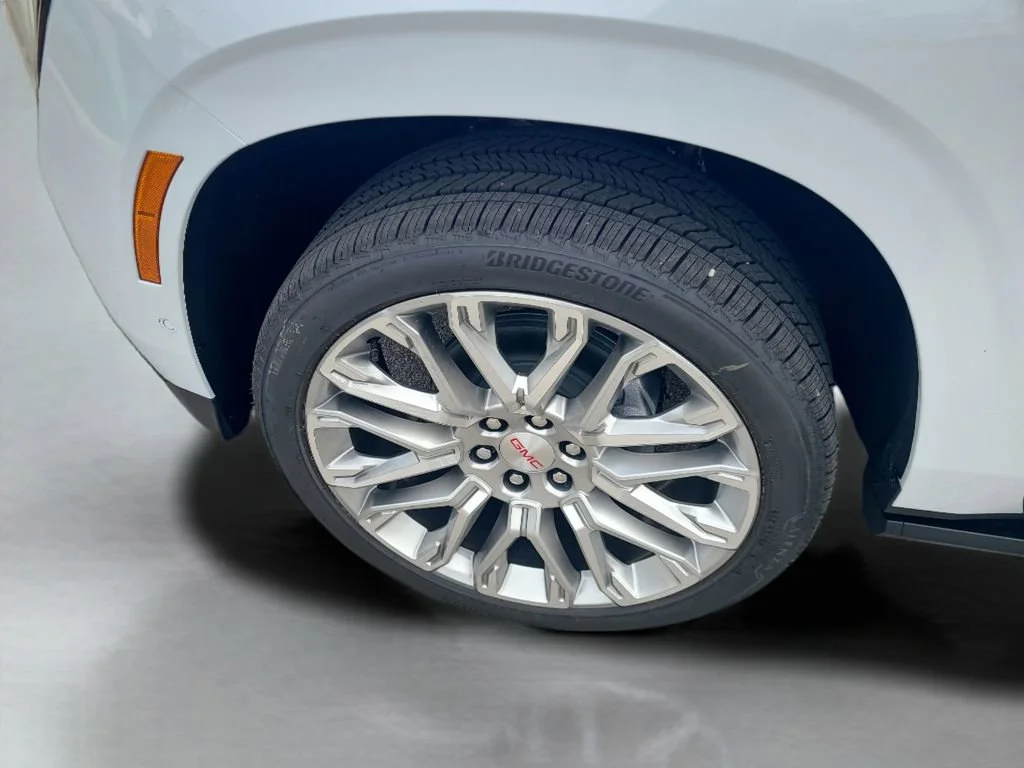 New 2026 Glacier White Tricoat GMC Denali image 25