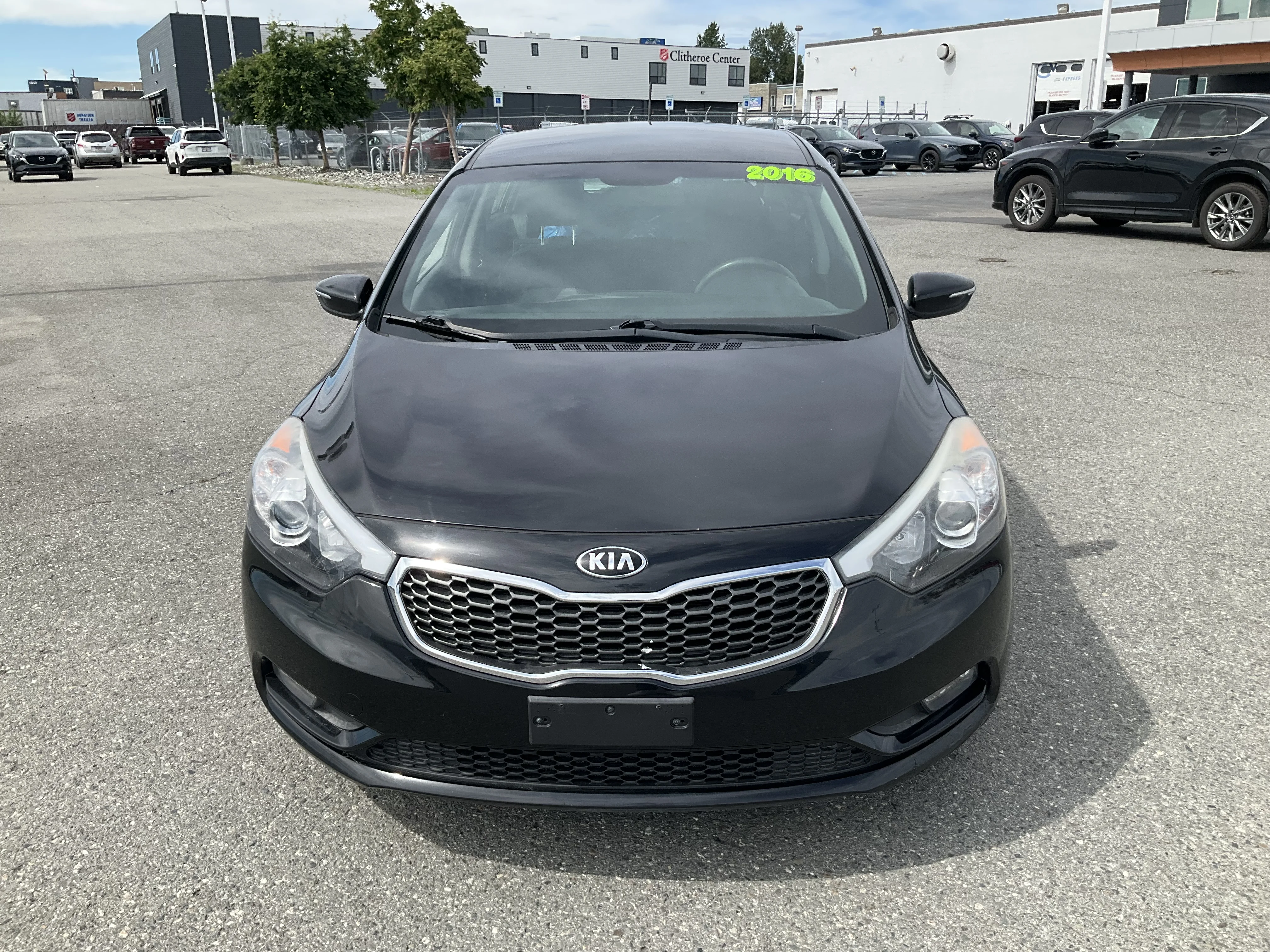 Used 2016 Aurora Black Pearl Kia LX image 2