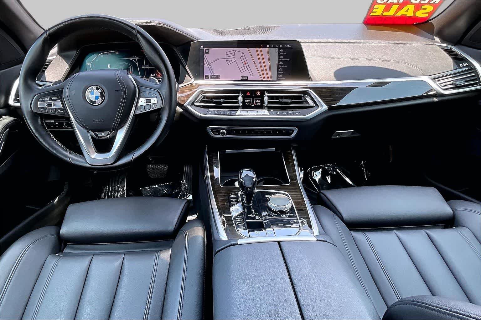 Used 2019 Mineral White Metallic BMW xDrive40i image 15