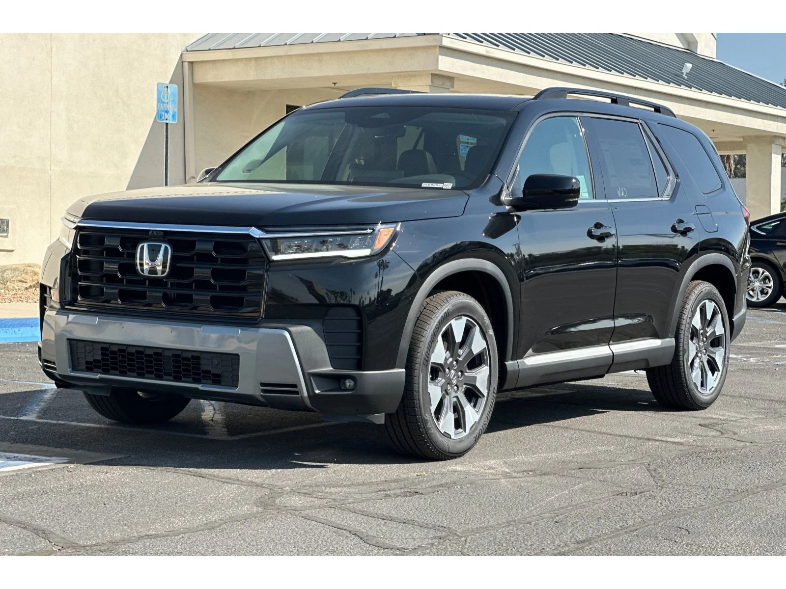 New 2026 Crystal Black Pearl Honda Touring image 9