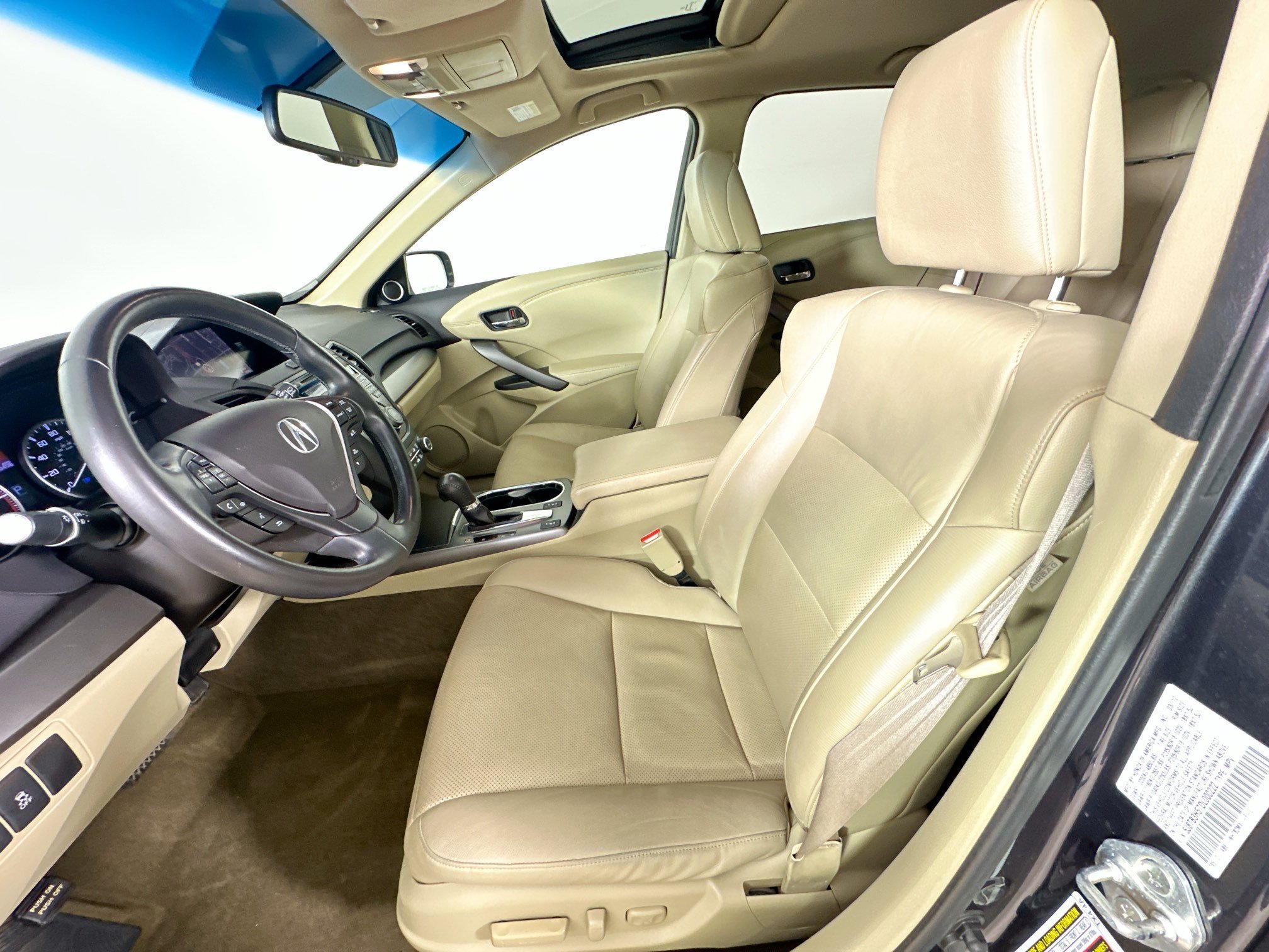 Used 2013  Acura Tech Pkg image 32