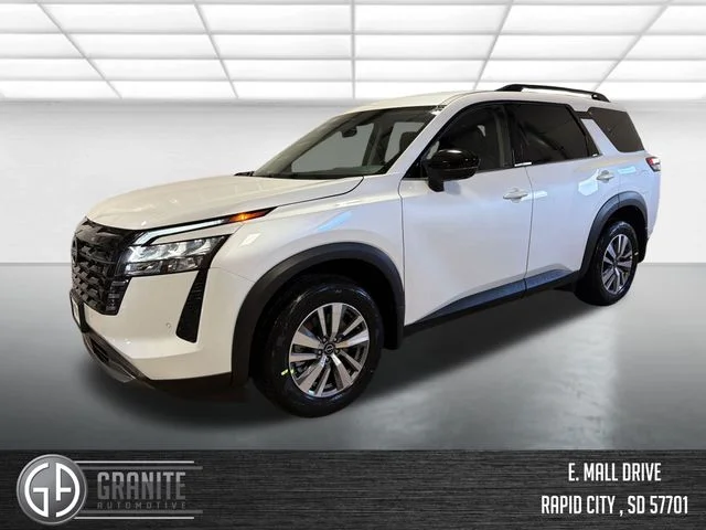 2026 Nissan Pathfinder SL 4WD's photo