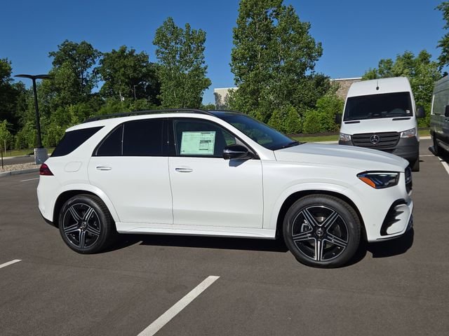 New 2026 MANUFAKTUR Moonlight White Magno Mercedes-Benz GLE350 image 2