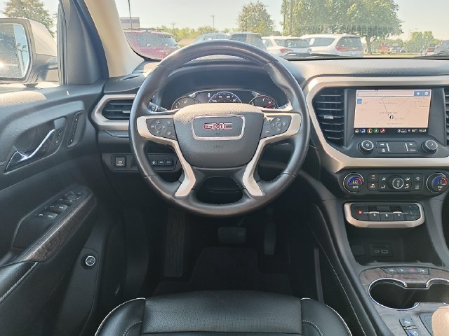 Used 2022 White GMC Denali image 16