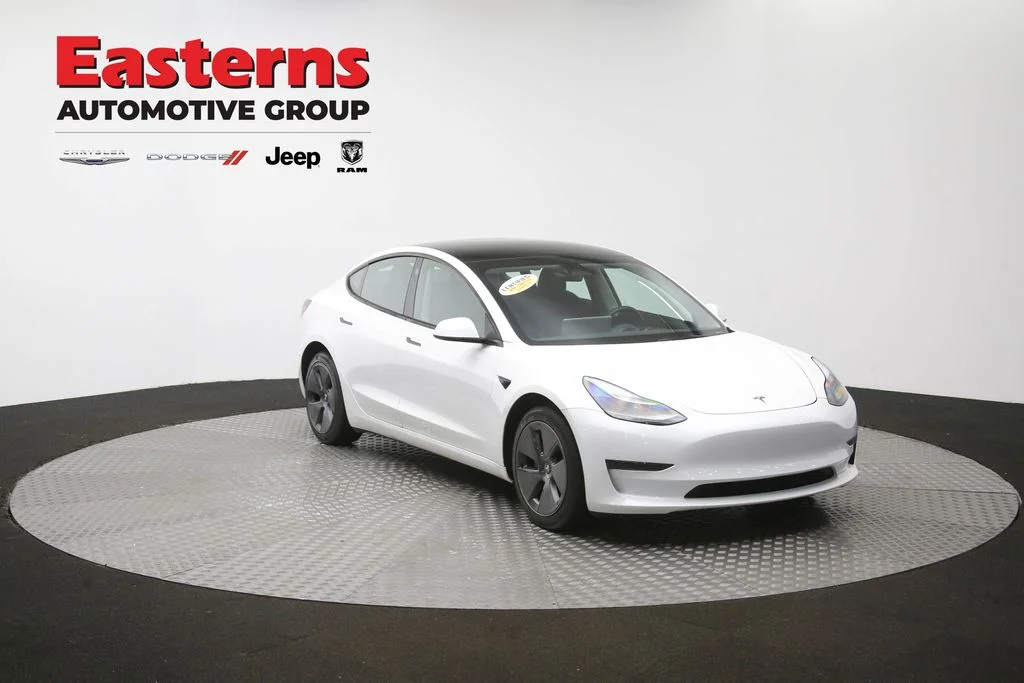 Used 2023 White Tesla Base image 46